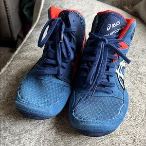 ASICS snapdown wrestling show boys size US two